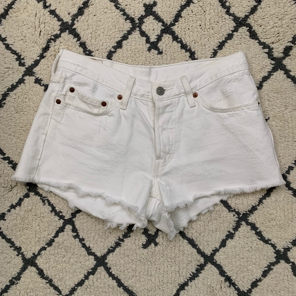 Levi's | White Denim Cut Off Jean Shorts 26